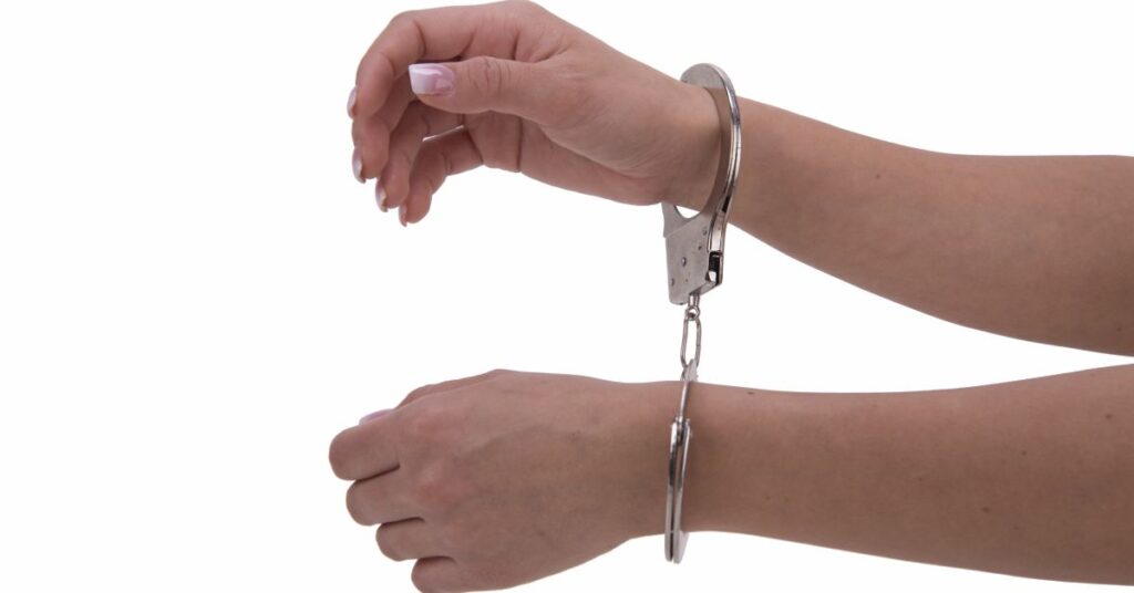manette arrestata mamma di trapani siracusapress