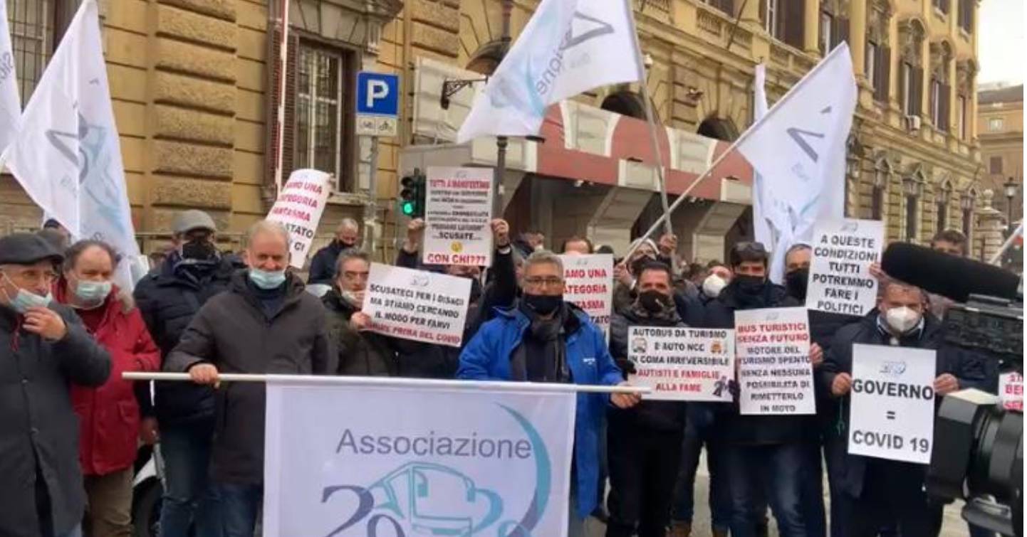 associazione bus turistici
