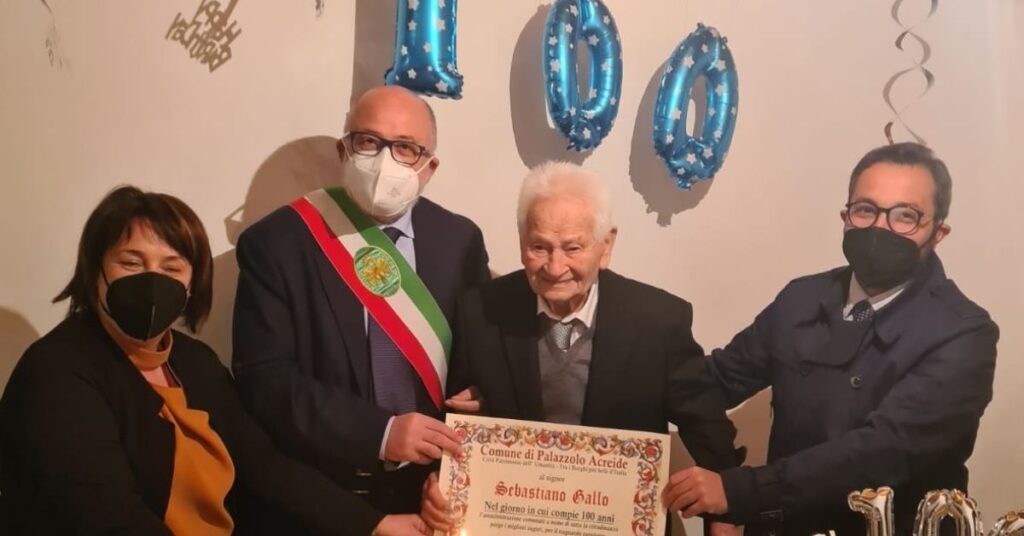 cento anni gallo siracusapress