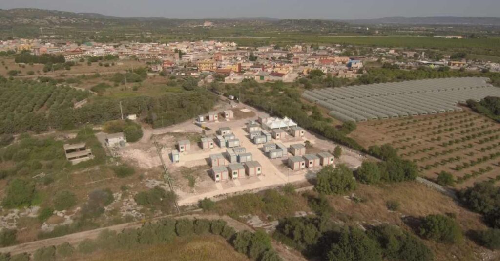 centro accoglienza braccianti cassibile siracusapress