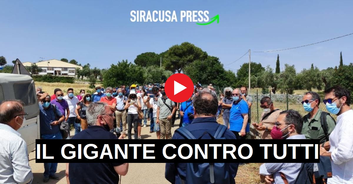 protesta megaimpianto fotovoltaico siracusapress