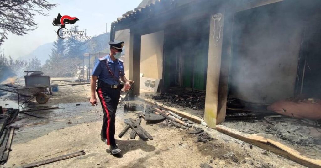 incendio boschivo boscorotondo siracusapress